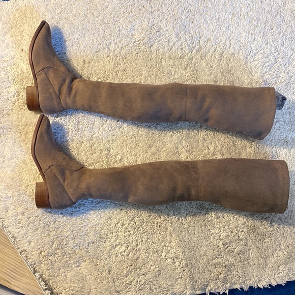 NWOT STEVE MADDEN FOR ANTHRO JESTIK SUEDE OTK BOOT SZ 6(fits like a 7.5) - Picture 7 of 11